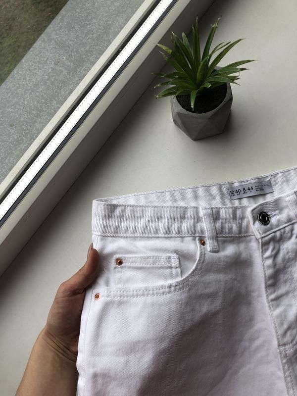 Білосніжні джинсові шорти плотні висока посадка якісні