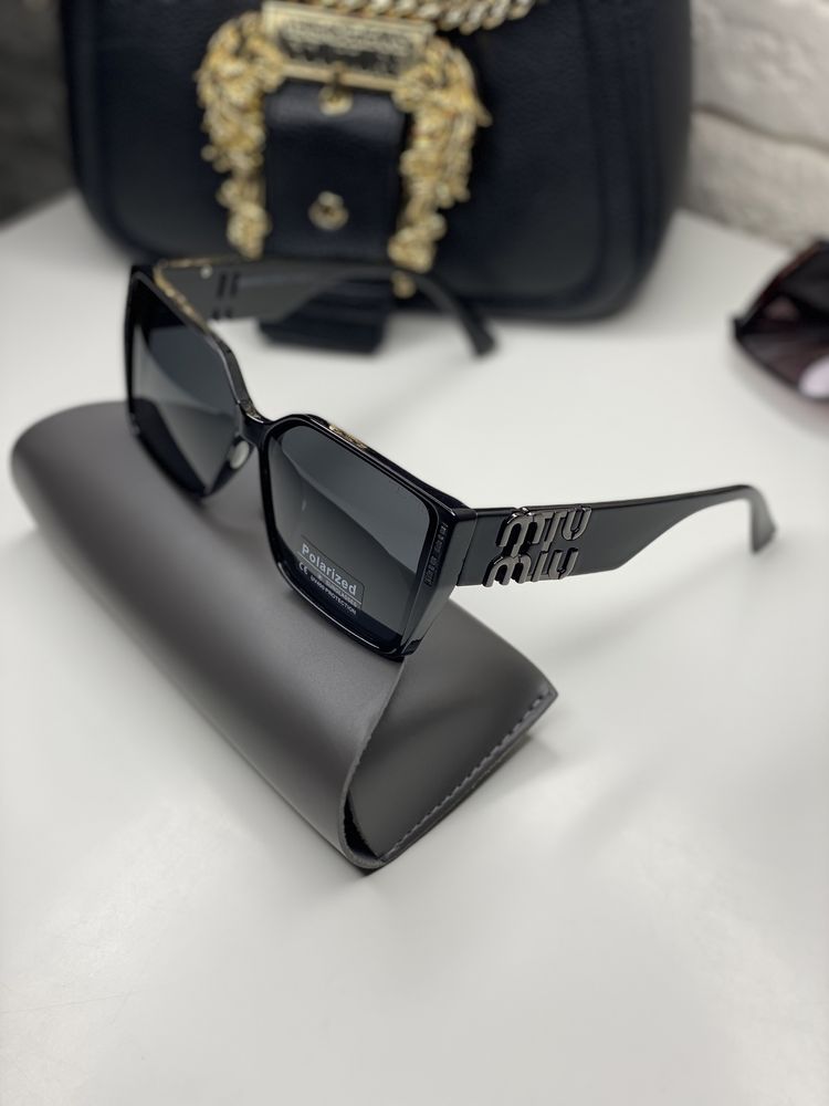 Женские солнцезащитные очки MIU MIU Polarized коричневые бабочки черны
