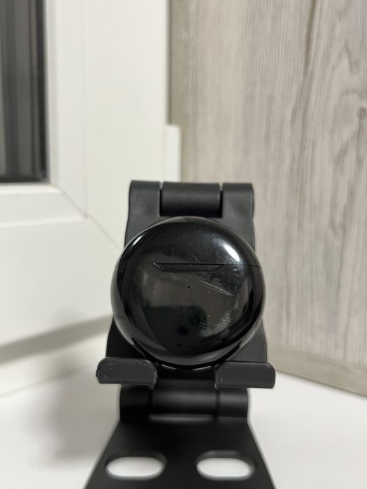 Бездротові навушники.