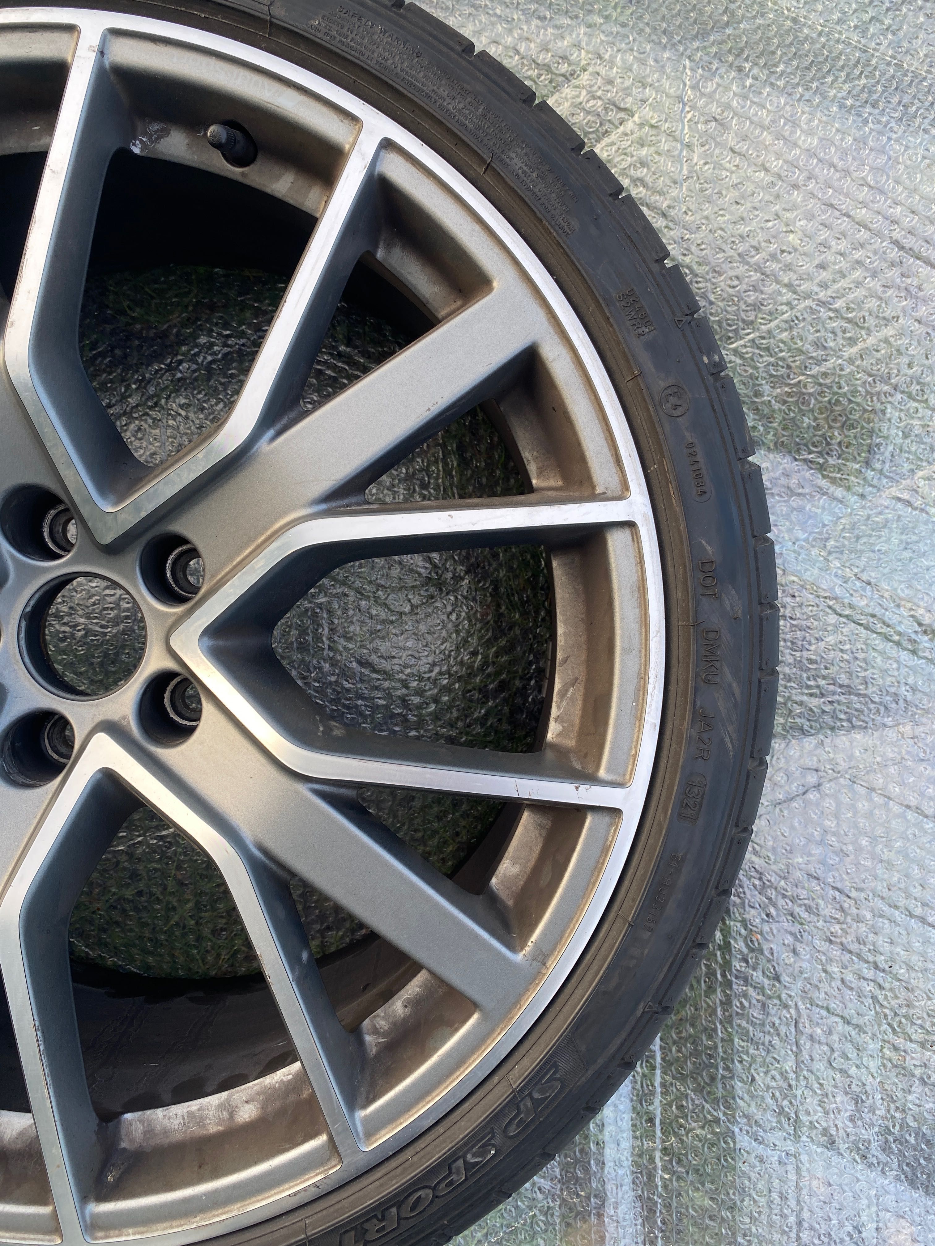Felga Aluminiowa Audi A4 8W0 Audi Sport 5x112 ET34 9.0x20” b. ładna