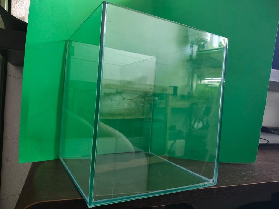 Aquário cubos 28/25/25