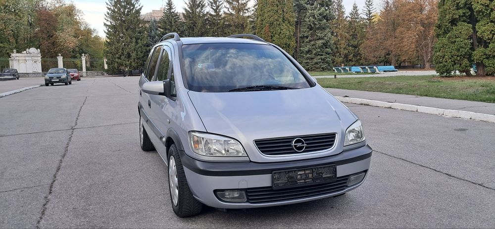 Opel Zafira 2005