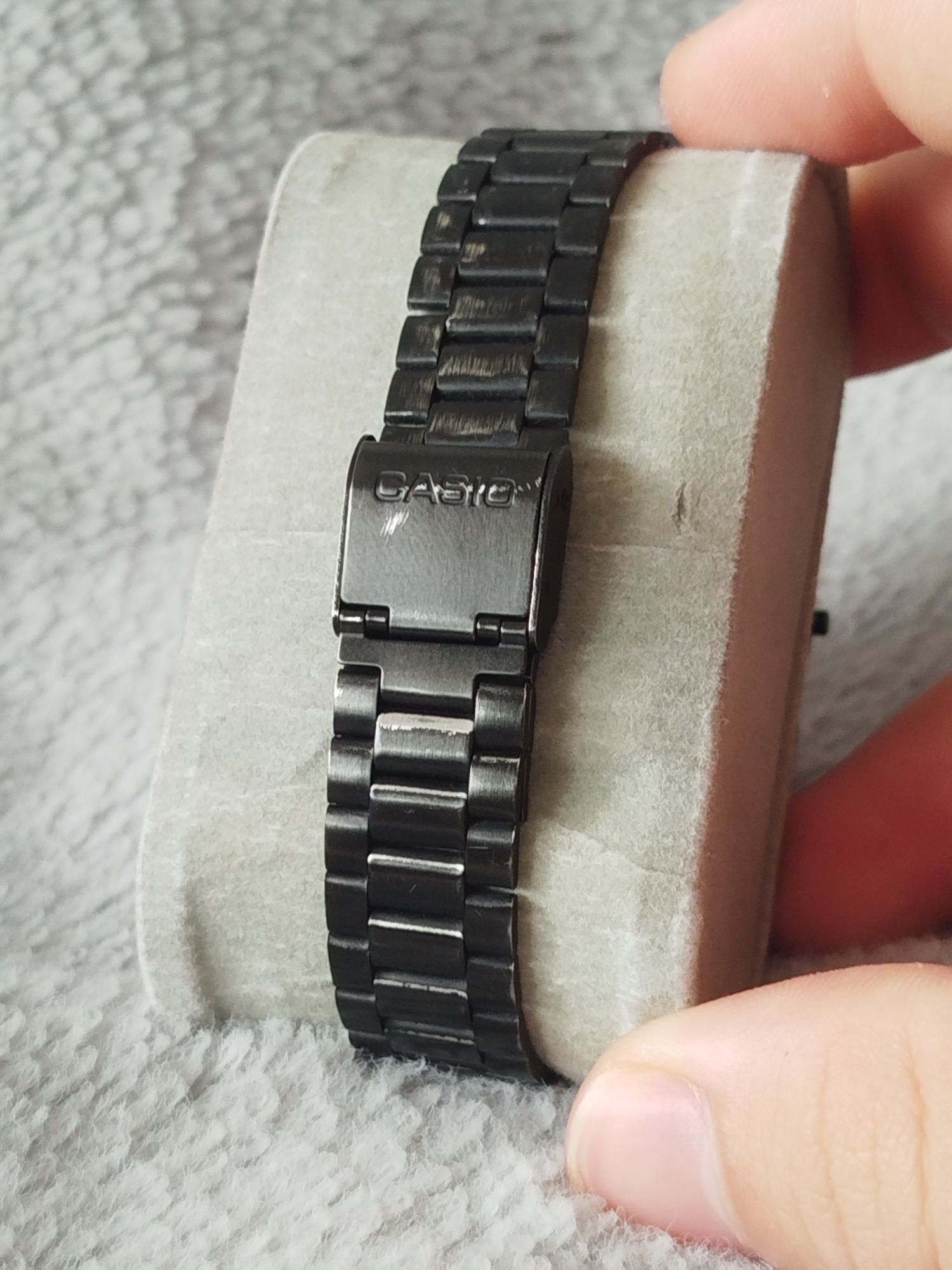 Zegarek Casio Vintage A168WE black digital retro unisex old money y2k