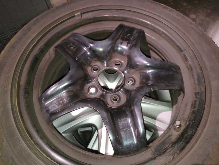Kola stalowe 17” z oponami zimowymi Dunlop Winter Sport 5, Opel Zafira