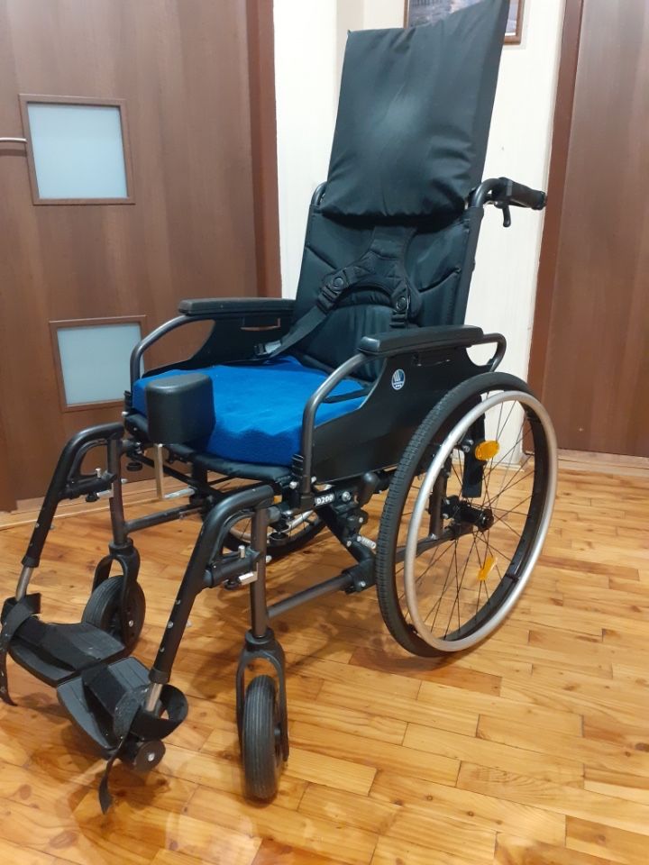 Wózek inwalidzki specjalny Vermeiren