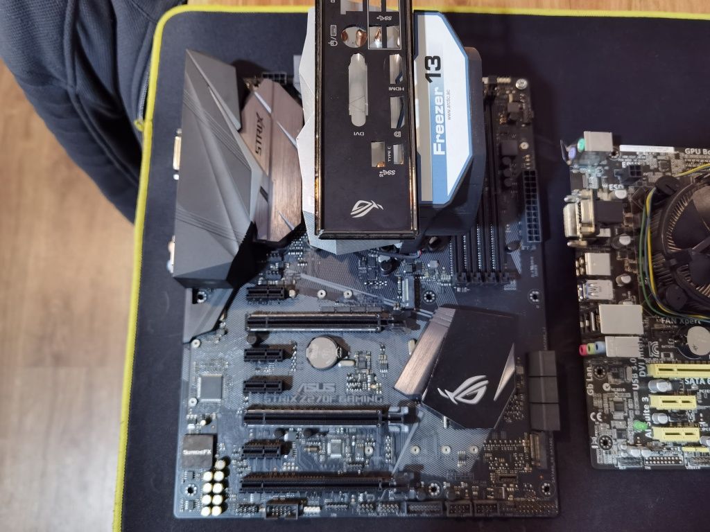 Asus strix z270-f + i5 6600k + arctic freezer 13