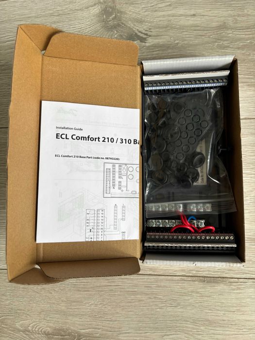 Nowa Podstawa regulatora Danfoss ECL 310 087H3230 2 sztuki