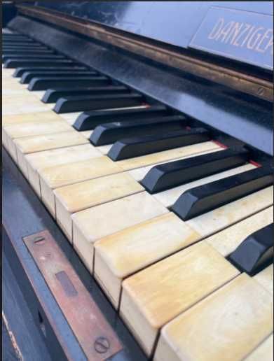 Pianino DANZIGER Pianohaus Pianino Gdańskie Herb  PILNIE SPRZEDAM
