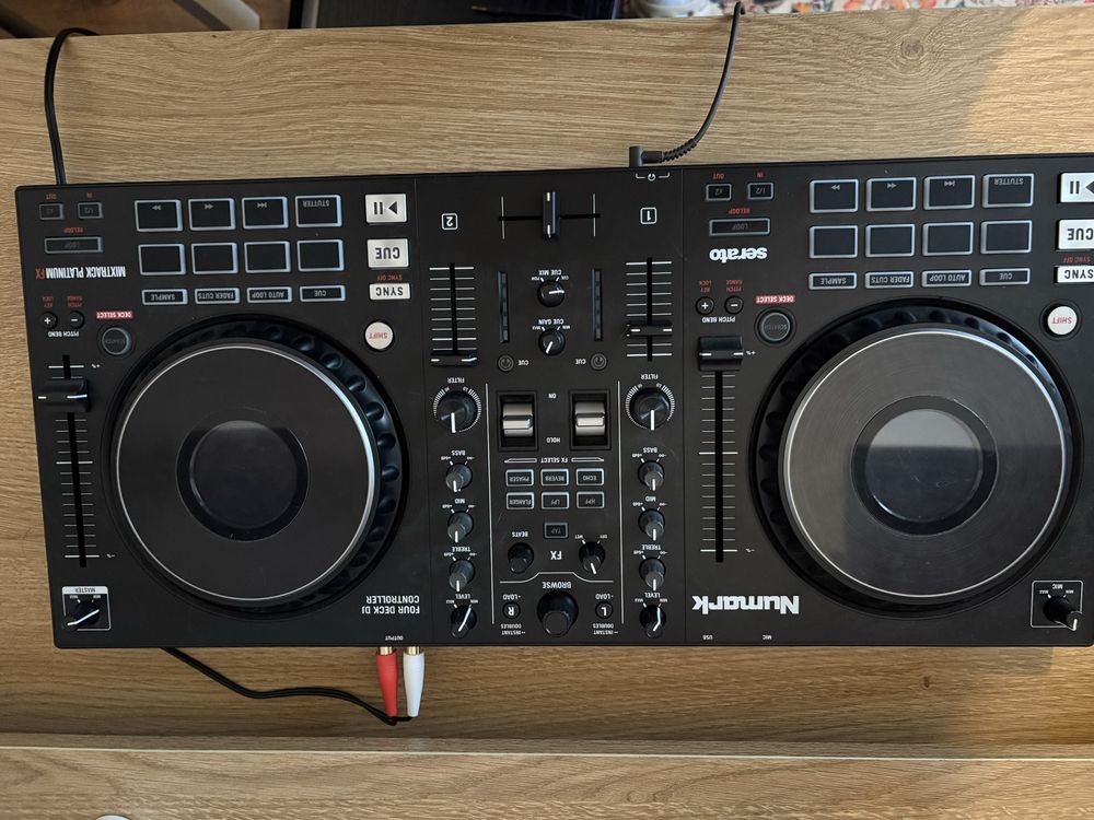 Numark platnium FX