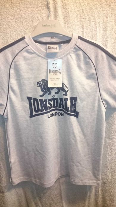 Dziecięcy T-shirt firmy LONSDALE UK