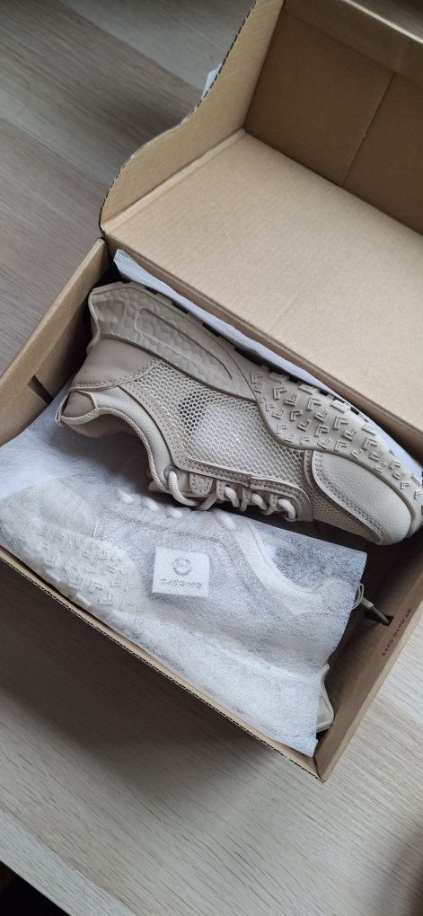 Beżowe sneakersy damskie r.36 NOWE