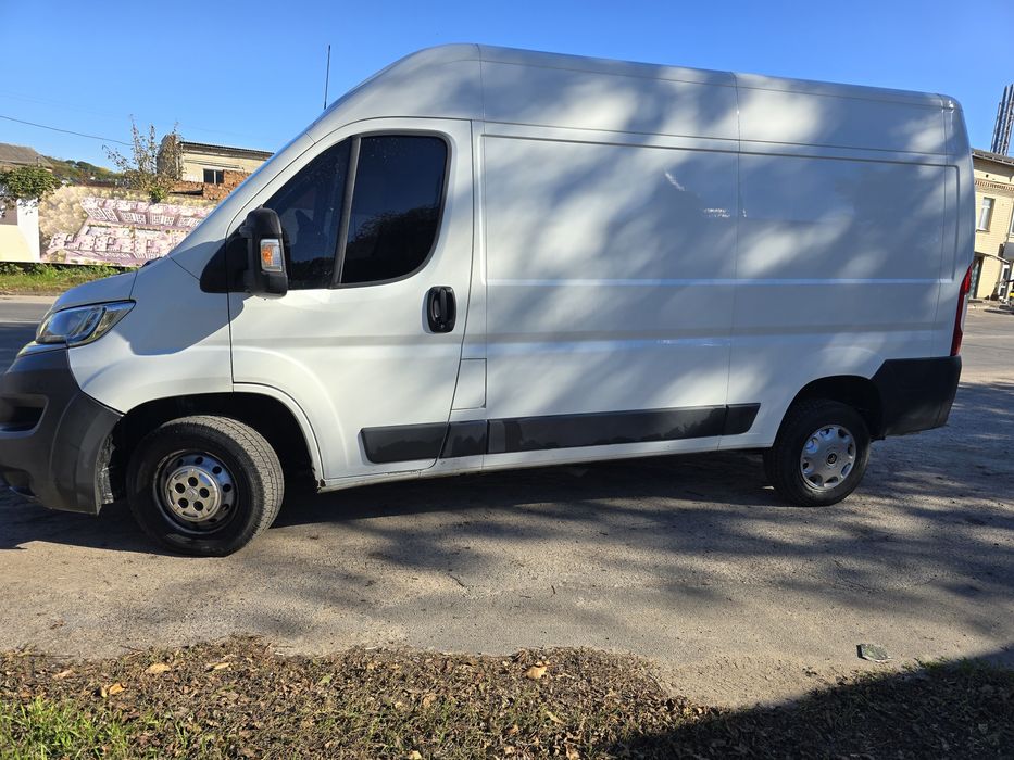 Вантажні перевезення, грузоперевозки, доставка, вантажівка, бус