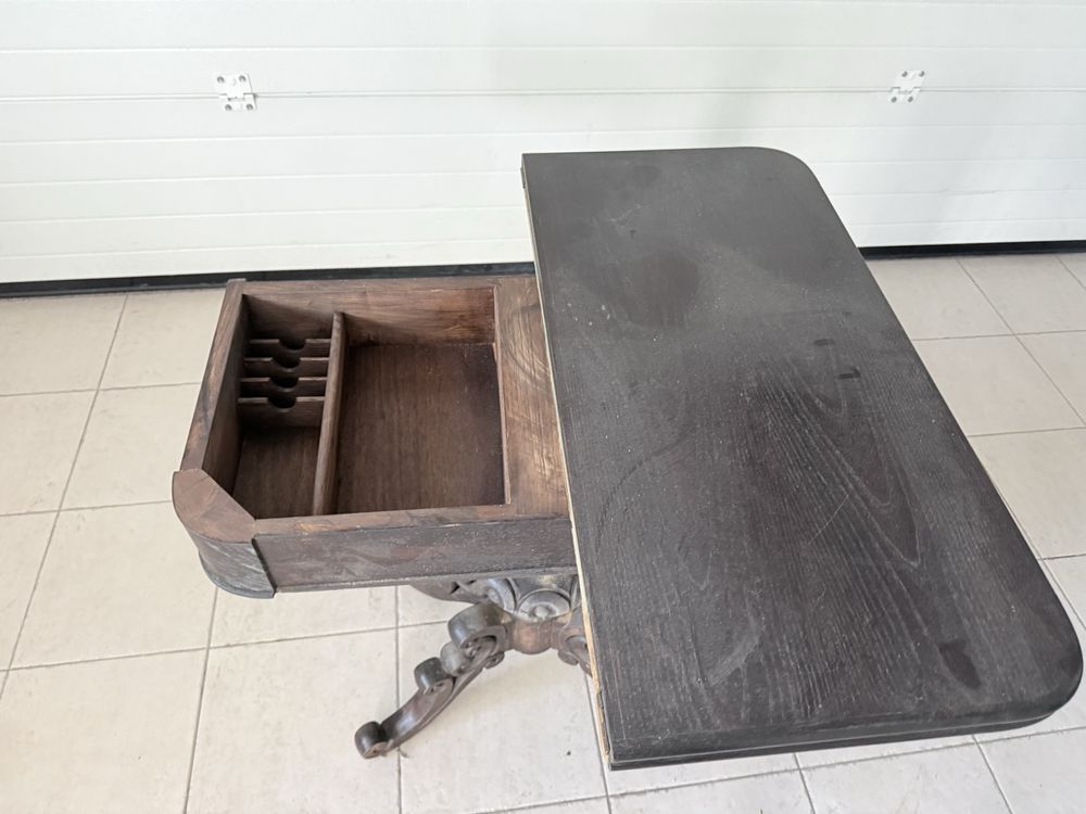 Mesa de jogo vintage