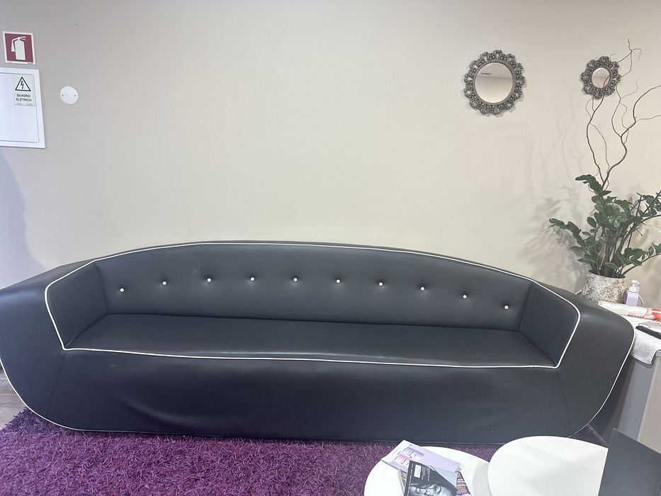 Sofa pele preta como novo
