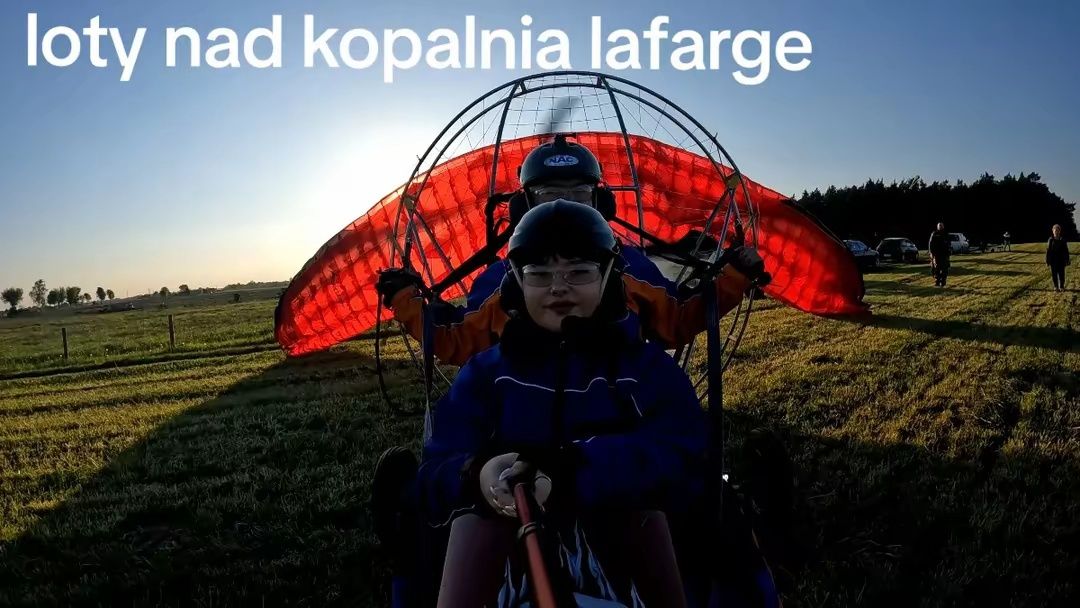 Lot motoparalotnią