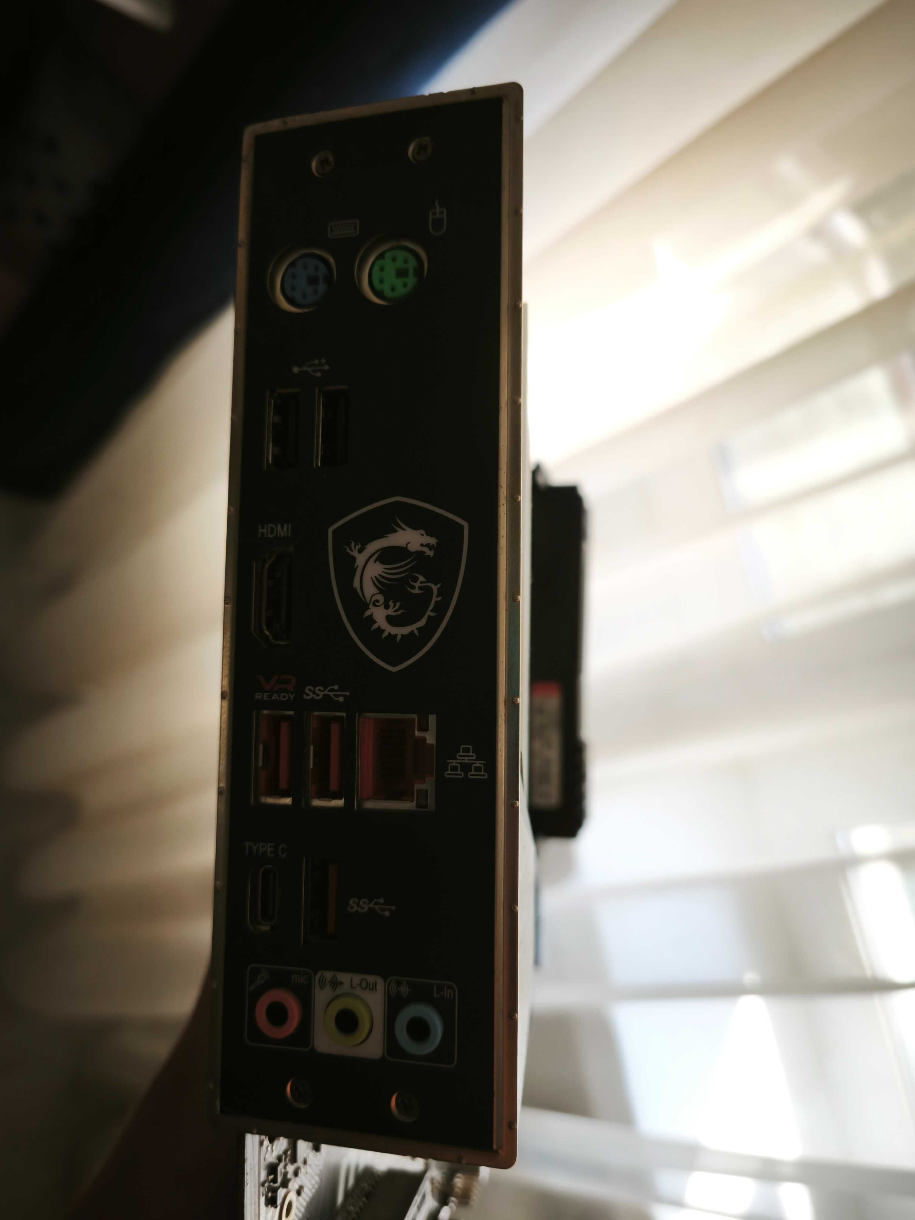 MSI MAG B365M Mortar + i5-9600K + DDR4 16GB