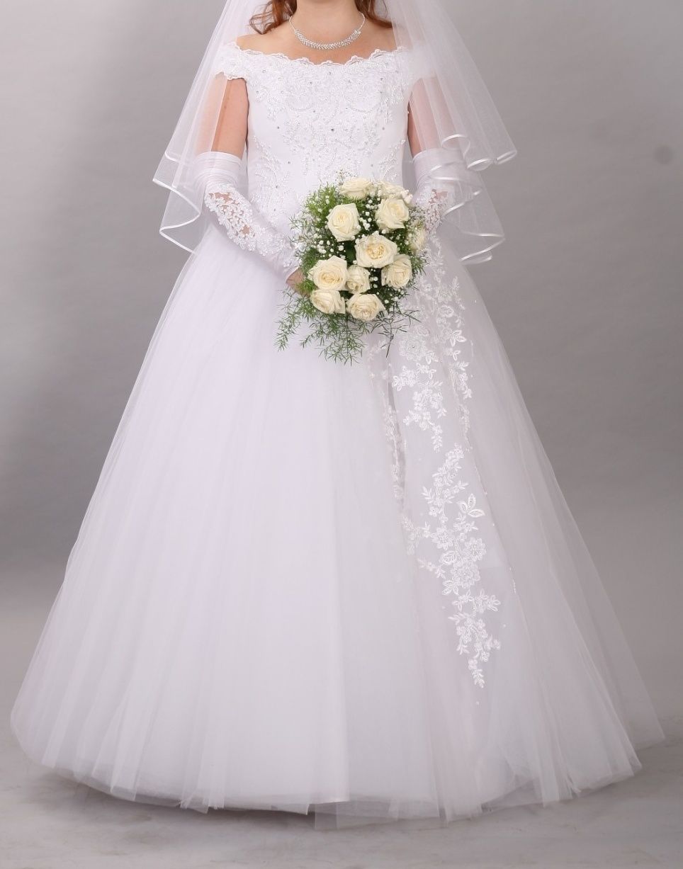 Весільна сукня розмір 46-50