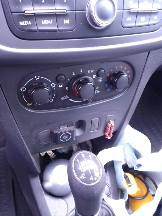 Продам Рено логан