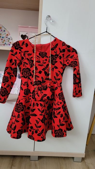 Sukienka dla dziewczynki