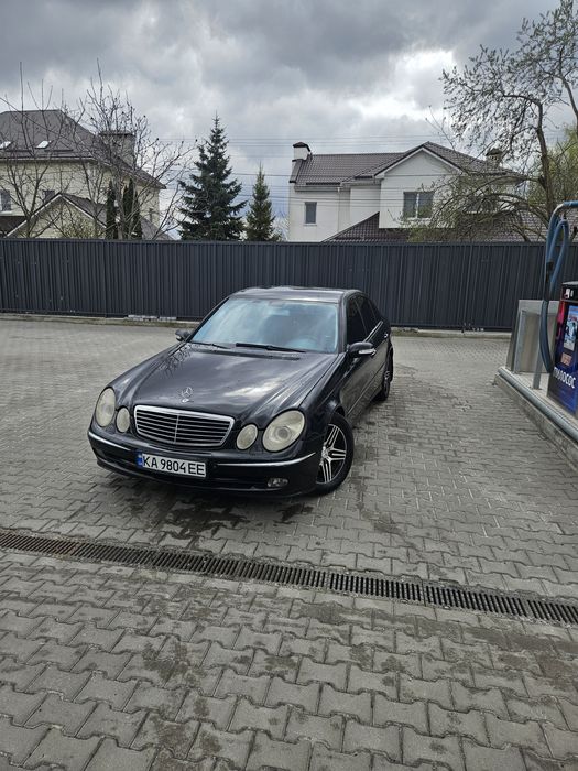 Продам Mercedes-Benz 320 E klas