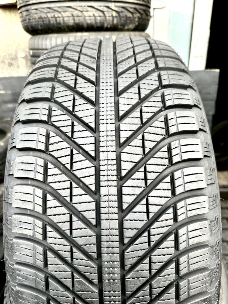 255/55/18 Goodyear Vector 4Season | КАК НОВЫЕ | всесезонные шины