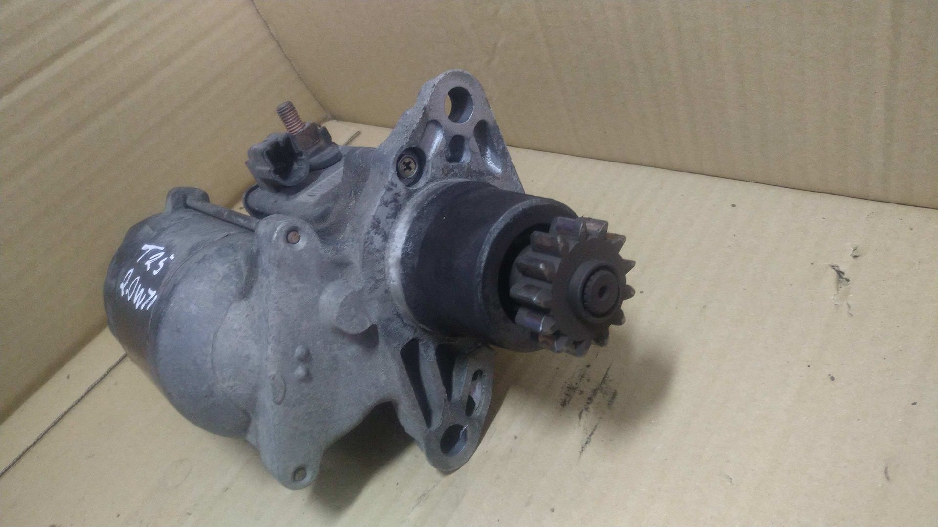 / Avensis t25 rozrusznik 2.0 vvti