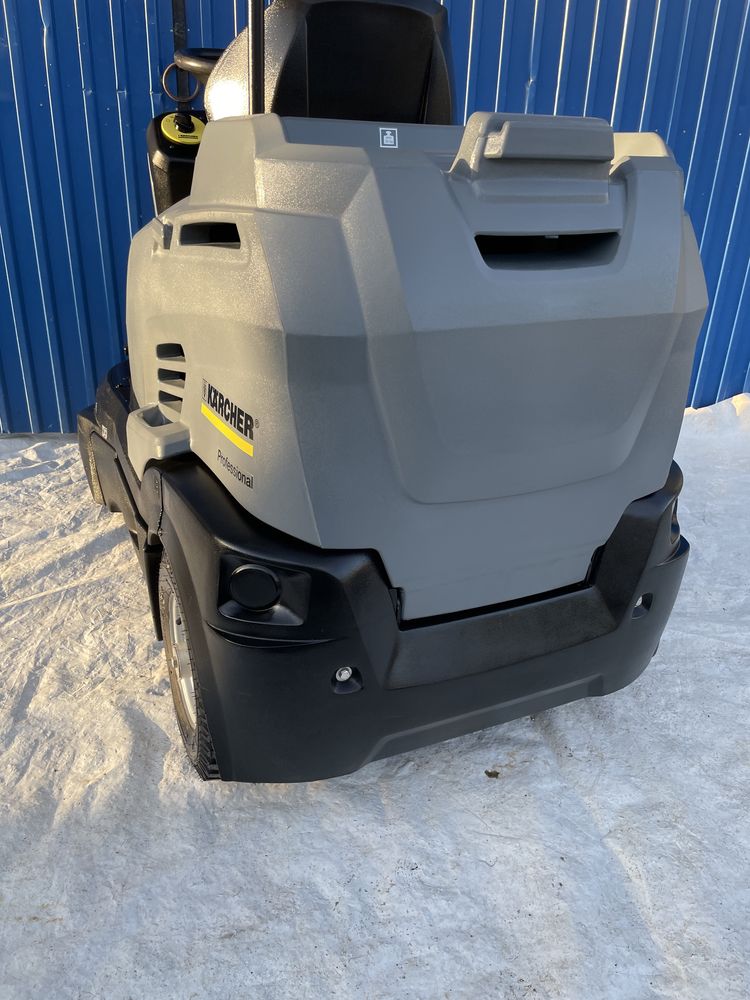 Ваакумно підмітальна машина karcher KM 90/60 подметпльная 100/100