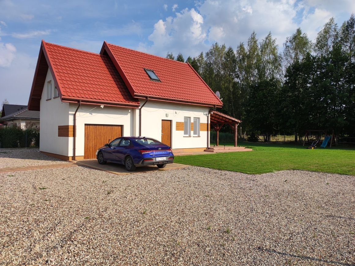 Domek nad jeziorem Narie na Mazurach całoroczny