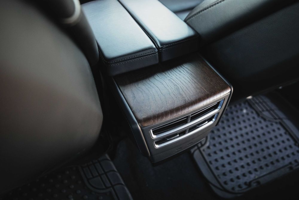 Продам Tesla Model S