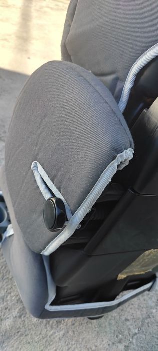 Berço, cadeiras para criança desocupar