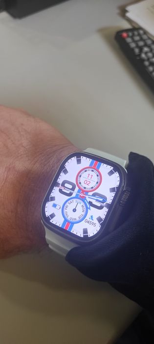 Relógio na caixa novo