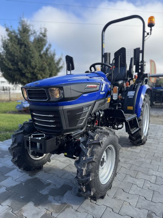 Nowy ciagnik traktor ogrodniczy komunalny FARMTRAC 26 PRO 4WD | Raty |