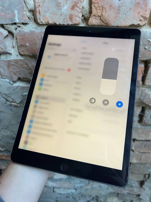 ipad 7 32gb WI-FI