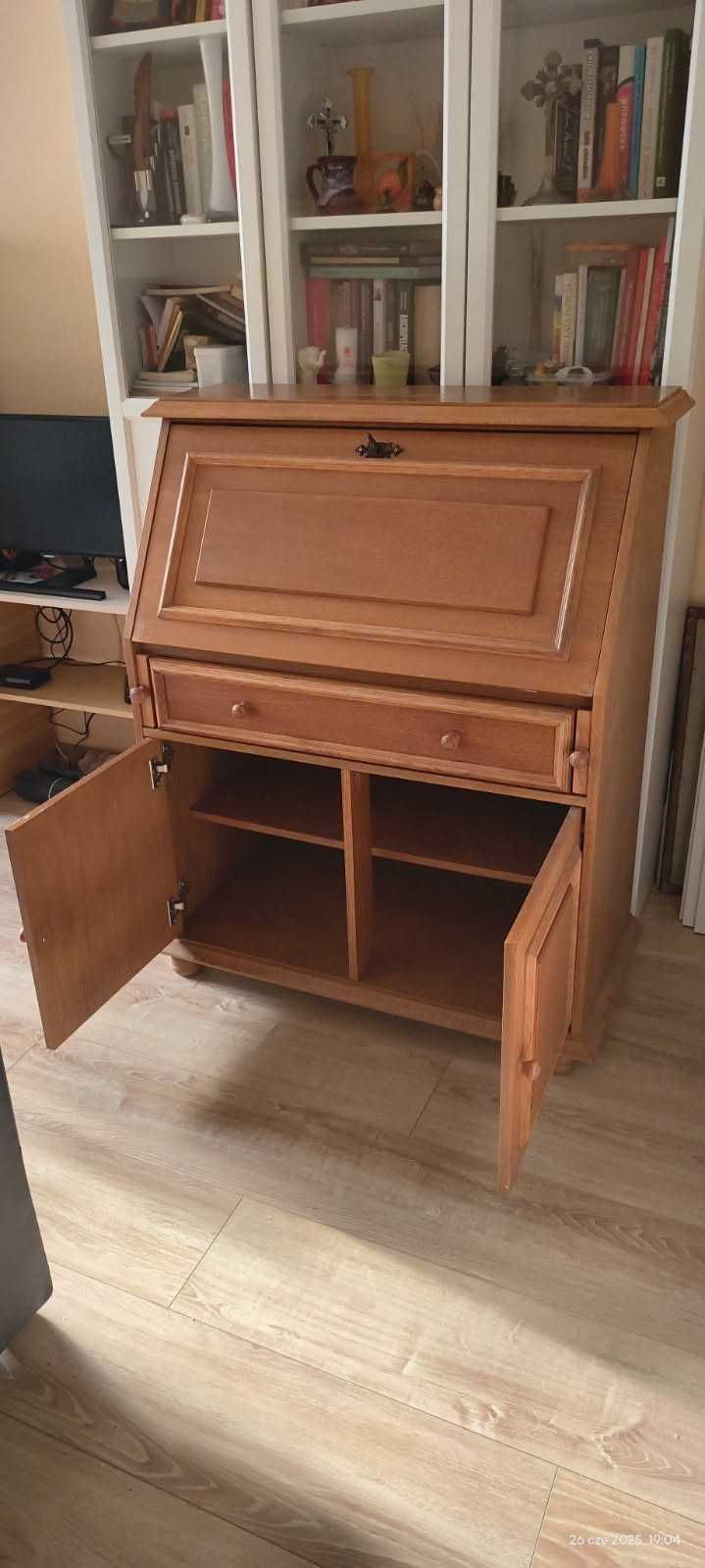 Sprzedam sekretarzyk