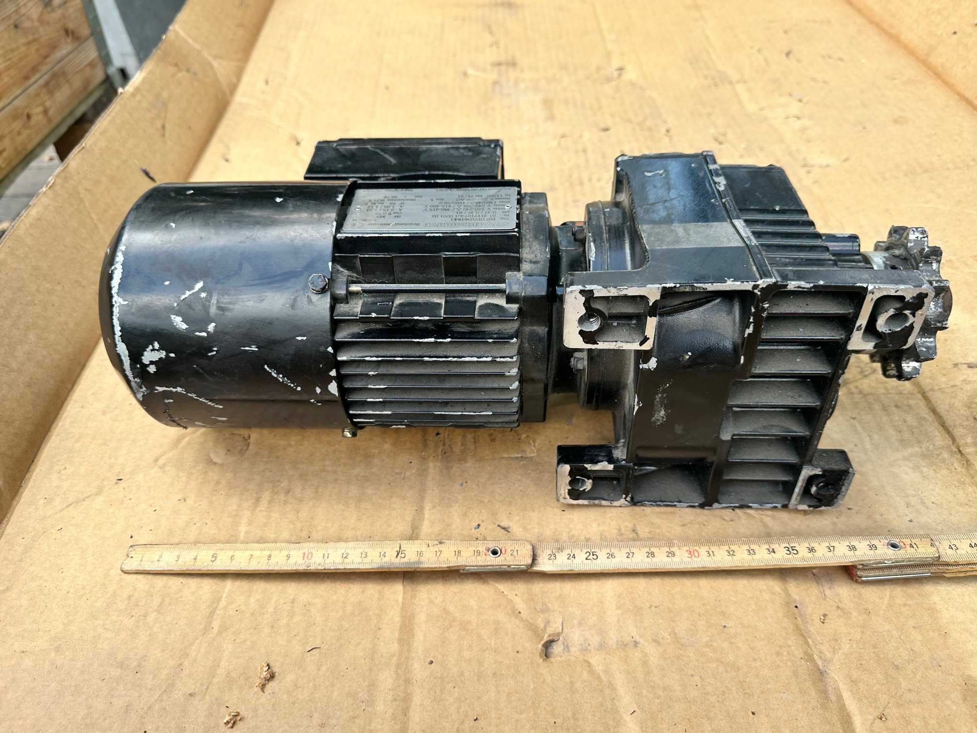 Motoreduktor z hamulcem, silnik sew 0,37 kw 48 obrotów fv