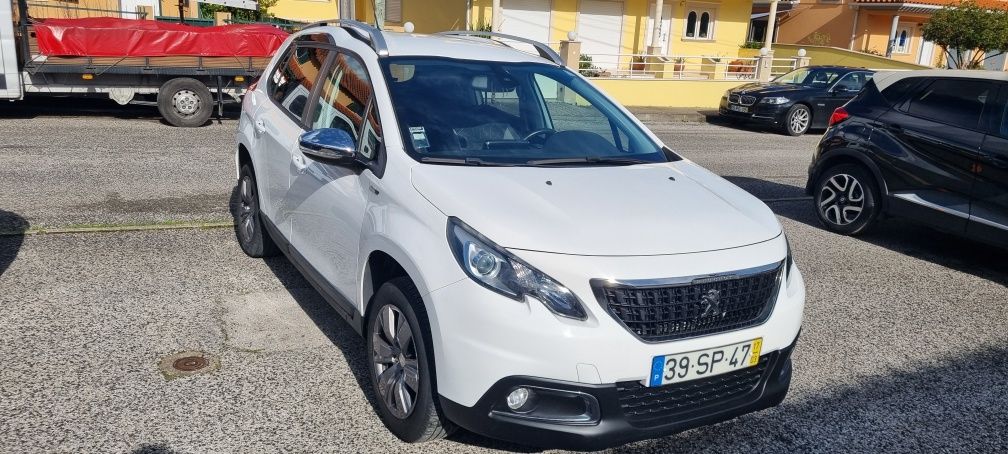 Peugeot 2008 PureTech 1.2 Active