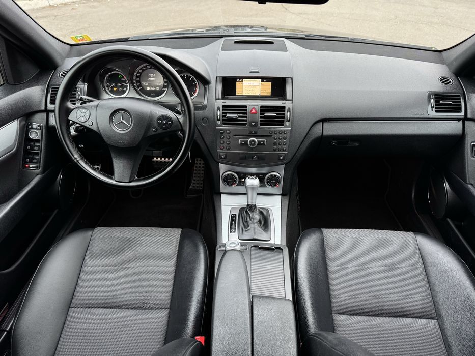 Mercedes Benz C200 1.8 automat з Швейцарії