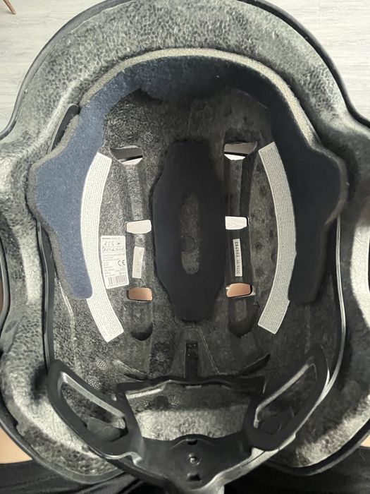 Kask orzeszek oxelo nowy roz.M