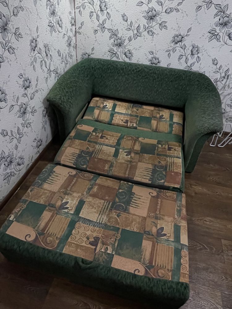 Продам диван-малютка, диван раскладной, диван