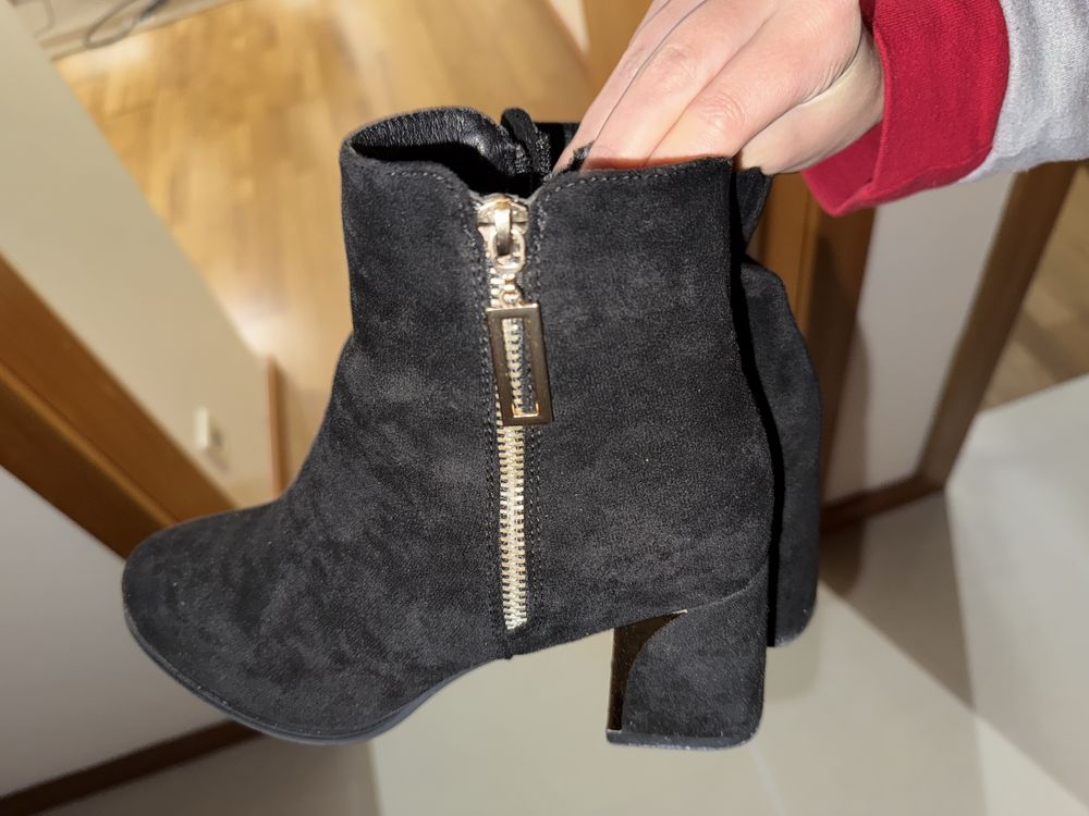 botins de camurça