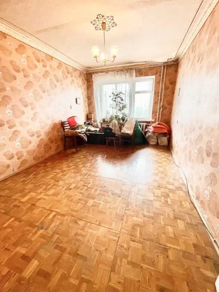 Продам УНИкальную  ДВУХ УРОВНЕВУЮ 3 КОМнатную квартиру ЦЕНТР ПОЛЯ