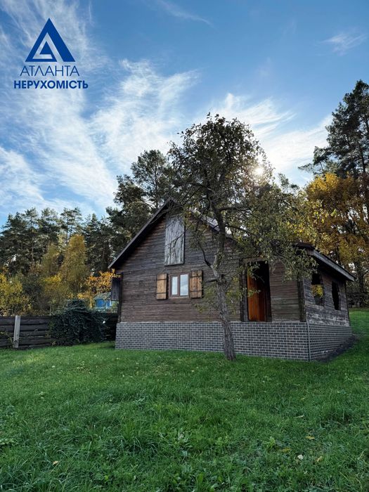 Продається дачний (садовий) будинок біля лісу!!!