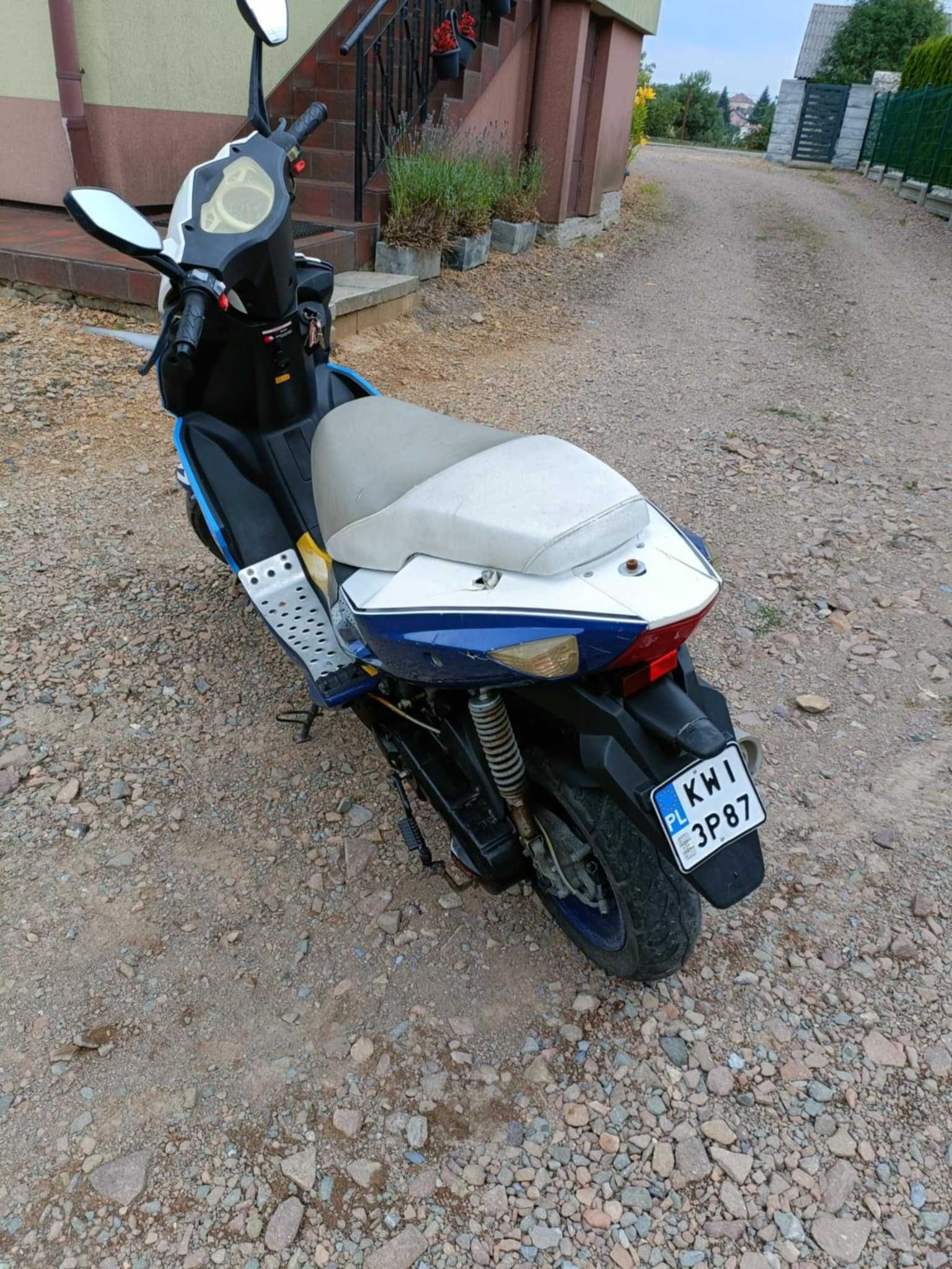 Motorower Romet typ skuter