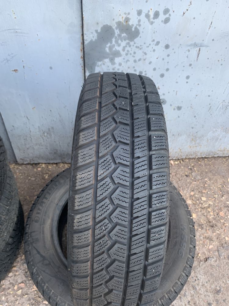 Продам зимові шини 155/70 r13