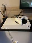 Sprzedam Xbox series s 512gb