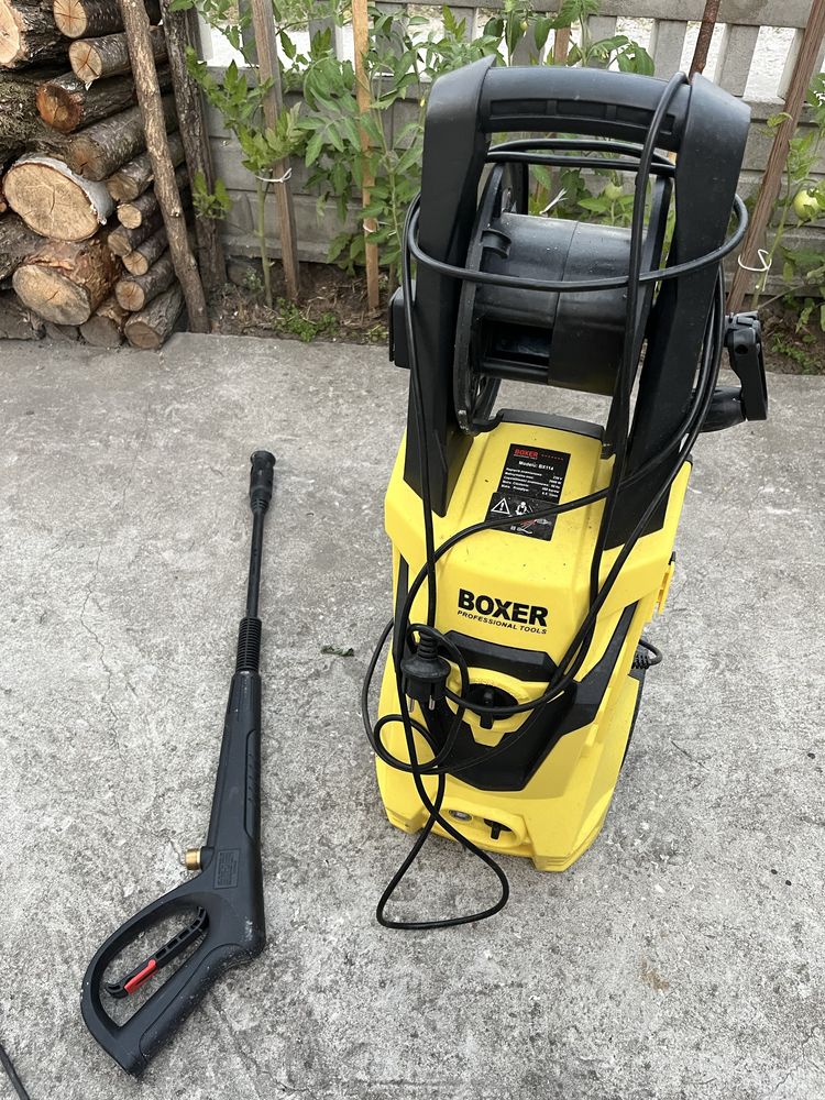 Myjka cisnieniowa 230V podworkowa