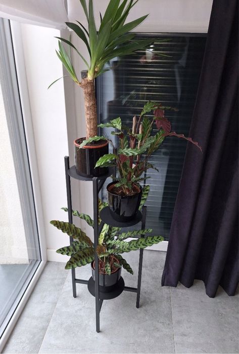 Kwietnik metalowy loftowy 3-poziomowy – stojak na kwiaty