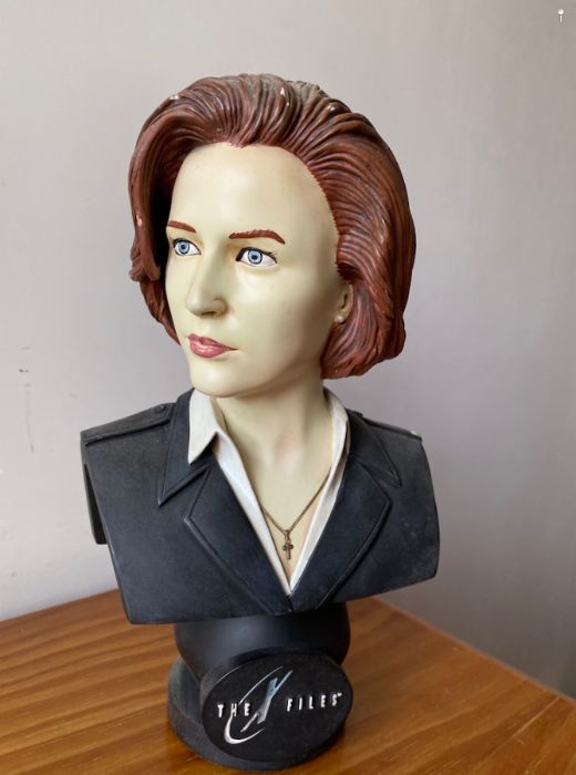 Collectors edition X-Files Fox Mulder + Scully Bustos