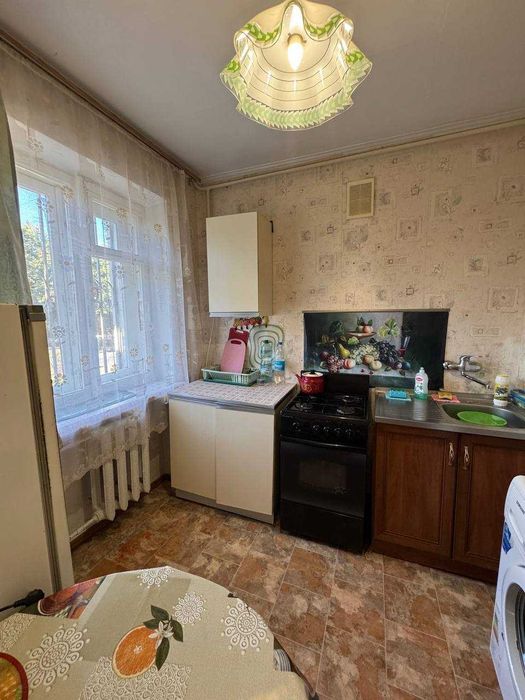 Фасадна квартира в центрі міста