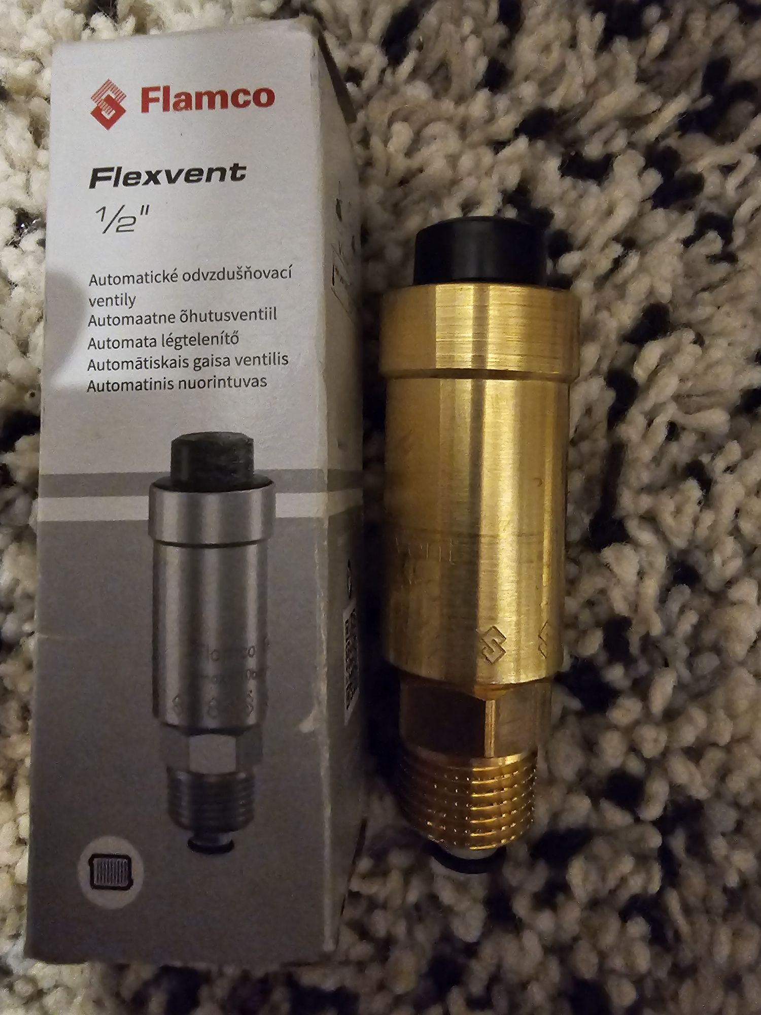 Odpowietrznik pionowy C.O.Flamko